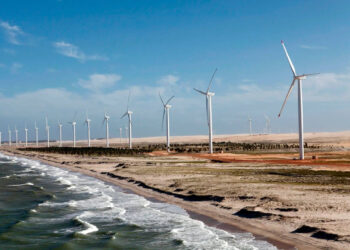 Temporada de ventos fortes no Nordeste faz região bater recordes na produção de energia eólica