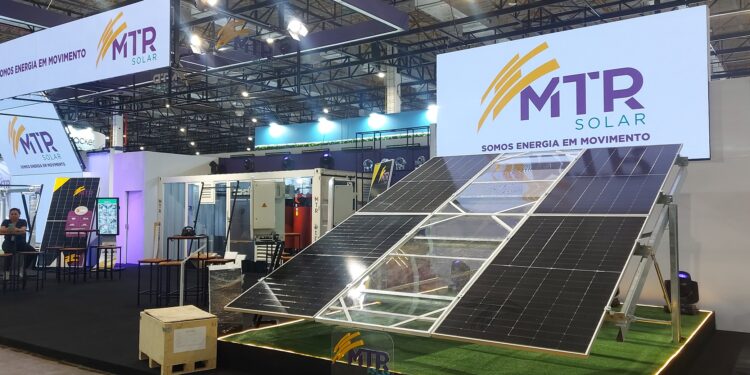 Na Intersolar, MTR Solar leva Eletrocentro para dentro da feira e lança nova plataforma de gerenciamento de usinas
