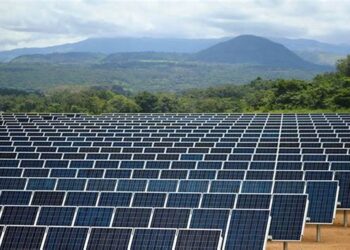 Energia solar só está atrás da hidrelétrica no Brasil