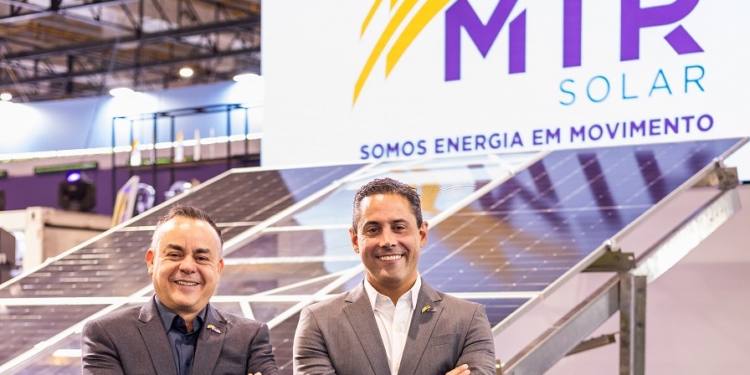 Com o conceito One Stop Shop, MTR Solar lidera comercialização de tracker e estrutura fixa para usinas no Brasil