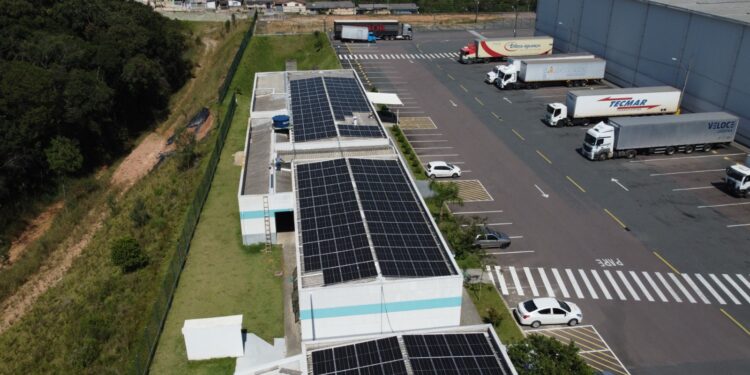 WNI inicia operação de nova usina de energia solar para o Condomínio Hamilcar Pizzatto-HP em Curitiba