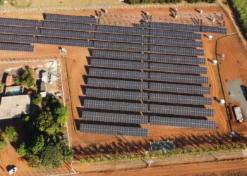 Grupo 4M e BRS lançam dois novos projetos de usinas solares na Bahia e conectam primeira usina em Taiúva, São Paulo