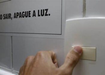 Novembro tem bandeira amarela e conta de luz mais barata