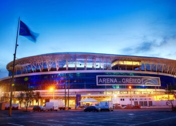 Grêmio recebe certificado de Energia Renovável