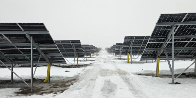 Energia no Ártico: Sungrow impulsiona um dos maiores projetos fotovoltaicos mais ao norte do mundo