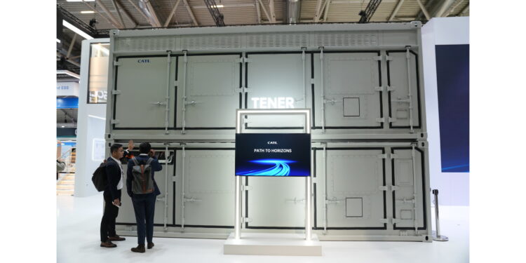 CATL apresenta o TENER Stack, 1º sistema de armazenamento de energia do mundo com capacidade recorde de 9MWh