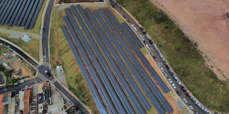 Santo André inaugura 4ª usina de energia solar e transforma área contaminada em parque sustentável