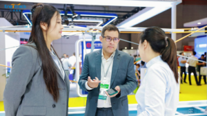 Diretor Latam da Enertrack, Diego Silva, na SNEC2025